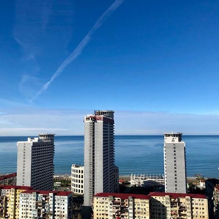 Cozy Bright Apartment With Amazing Sea View Batumi Ngoại thất bức ảnh