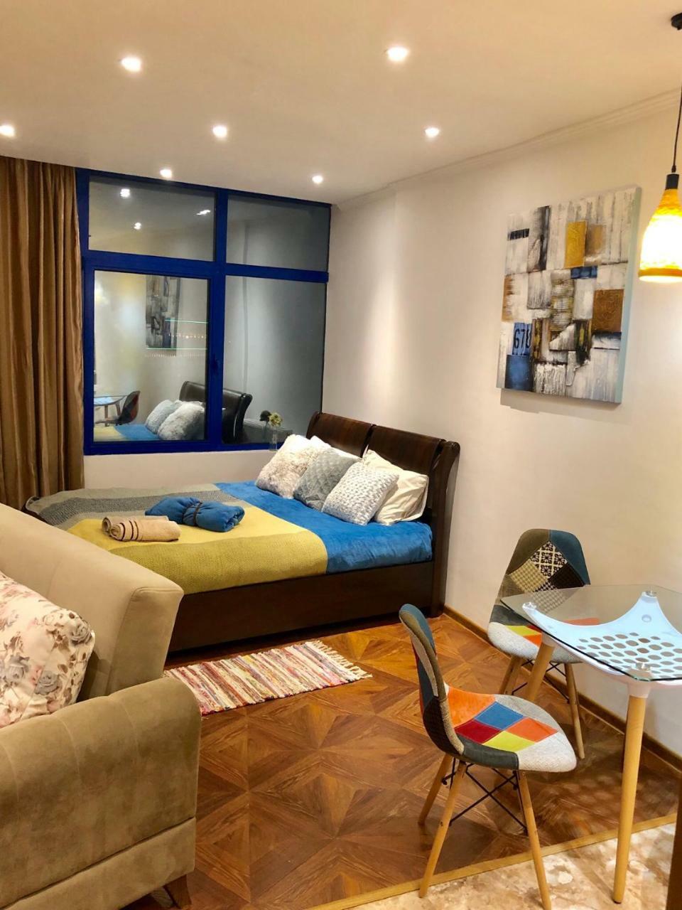 Cozy Bright Apartment With Amazing Sea View Batumi Ngoại thất bức ảnh