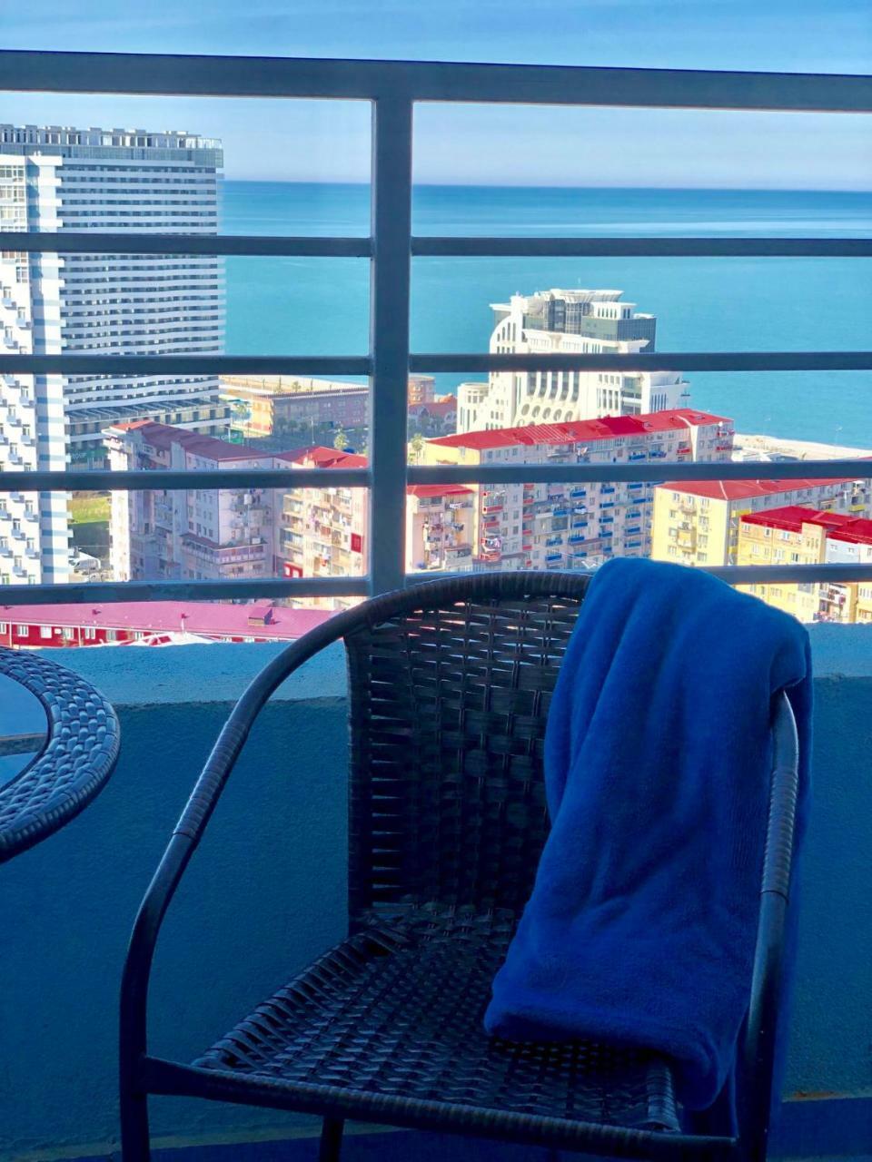 Cozy Bright Apartment With Amazing Sea View Batumi Ngoại thất bức ảnh